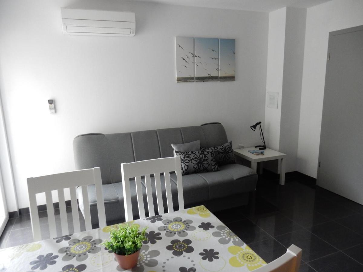 Apartments Ina メドゥリン エクステリア 写真